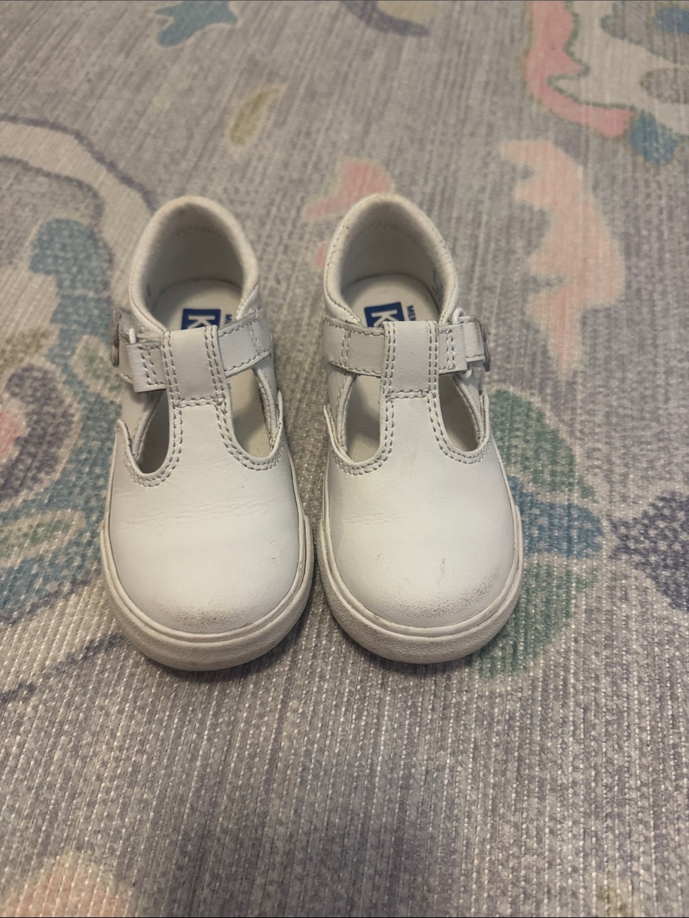 Keds White T-Strap Leather Shoes - size 7